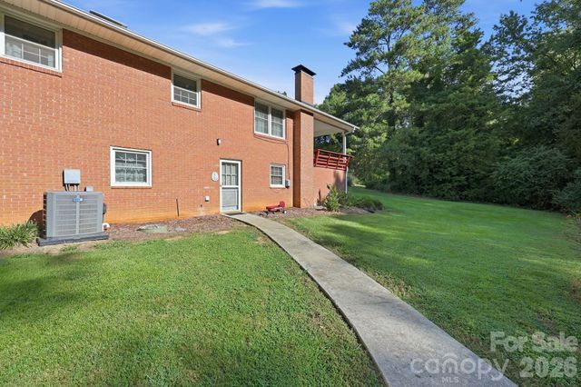 538 Pecan Drive, Oakboro, NC 28129