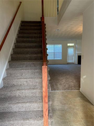 10 Rutland DR, Hampton, VA 23666