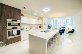 851 NE 1st Avenue 811, Miami, FL 33132