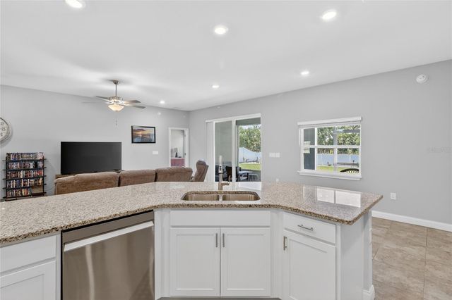 319 TRAVELERS CREEK DRIVE, Auburndale, FL 33823