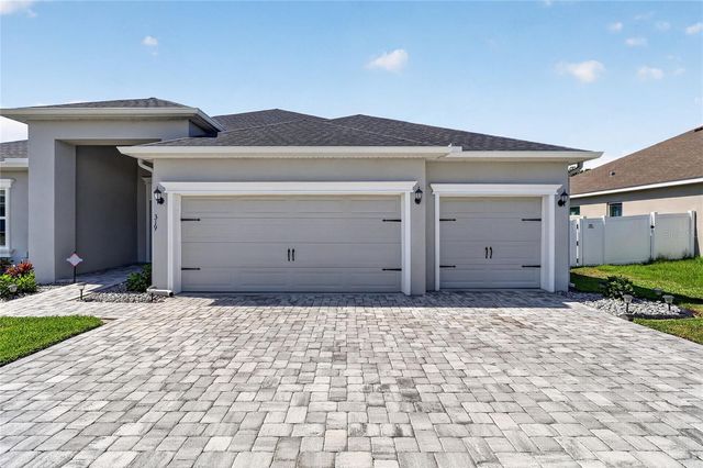 319 TRAVELERS CREEK DRIVE, Auburndale, FL 33823