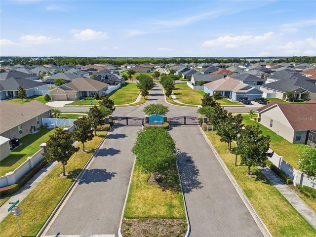 319 TRAVELERS CREEK DRIVE, Auburndale, FL 33823