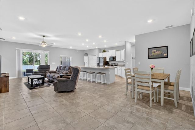 319 TRAVELERS CREEK DRIVE, Auburndale, FL 33823