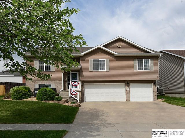 2009 N 88th Street, Lincoln, NE 68505