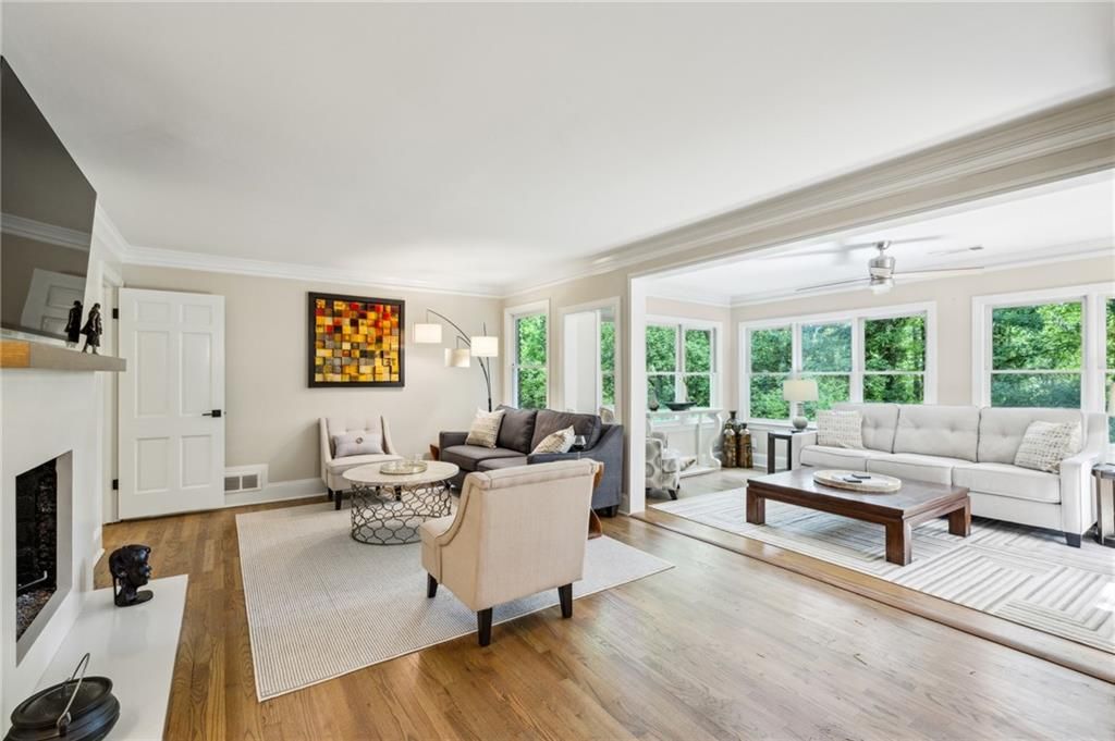 Image 12 of property listing at 1130 Angelo Court NE, Atlanta, GA 30319