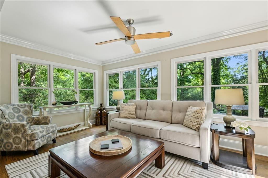 Image 9 of property listing at 1130 Angelo Court NE, Atlanta, GA 30319