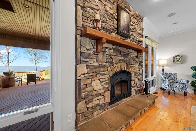 1020 Blowing Cave Road, Gurley, AL 35748