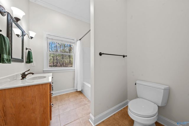 1020 Blowing Cave Road, Gurley, AL 35748