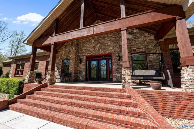 1020 Blowing Cave Road, Gurley, AL 35748