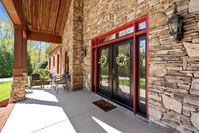 1020 Blowing Cave Road, Gurley, AL 35748