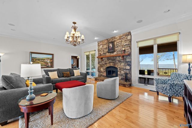 1020 Blowing Cave Road, Gurley, AL 35748