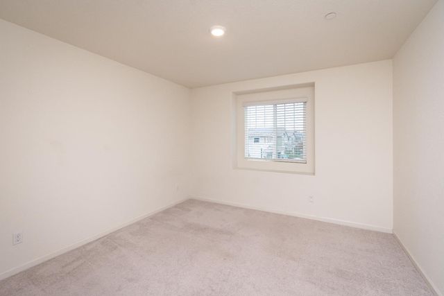 3822 Fong Ranch Rd, Sacramento, CA 95834