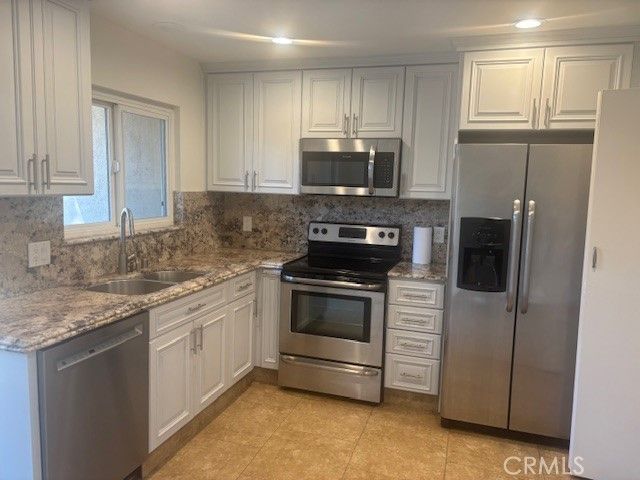 30553 Canwood, Agoura Hills, CA 91301