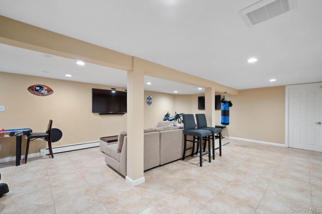 145 Ecker Avenue, West Babylon, NY 11704