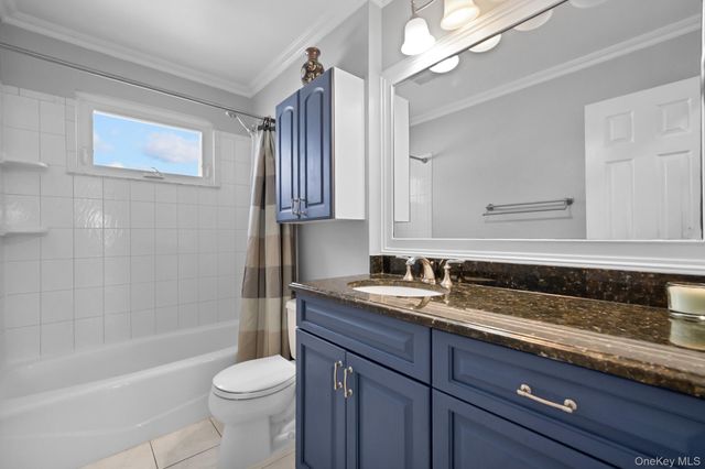 145 Ecker Avenue, West Babylon, NY 11704
