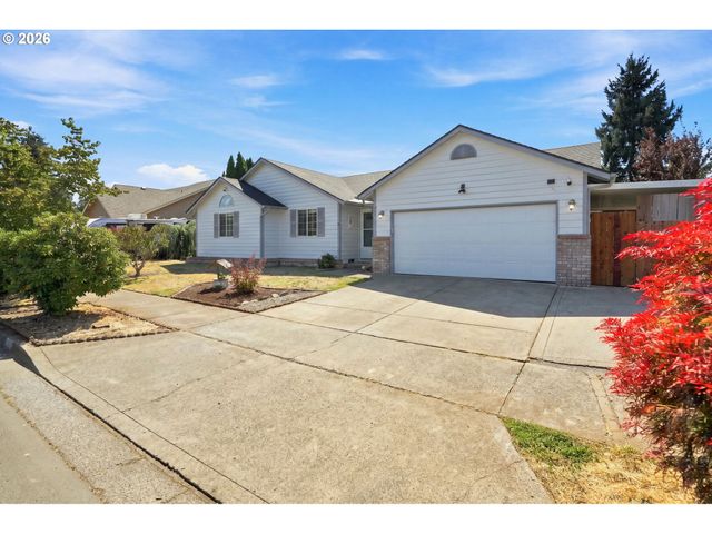 723 71ST St, Springfield, OR 97478