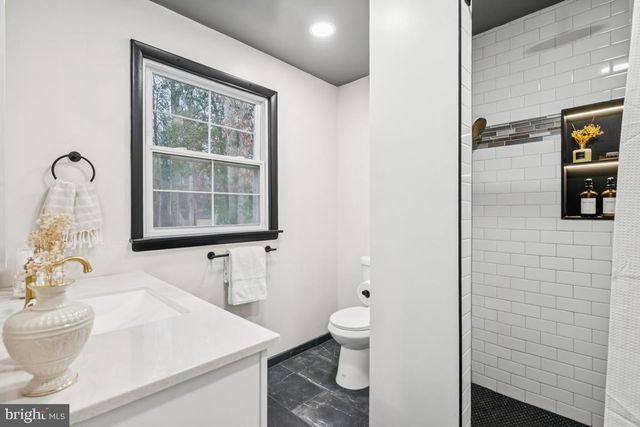 504 NEW RD, Southampton, NJ 08088