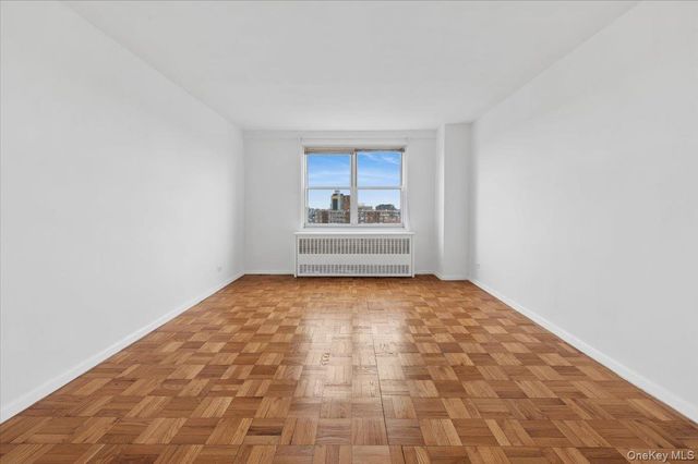 3935 Blackstone Avenue 10D, Bronx, NY 10471