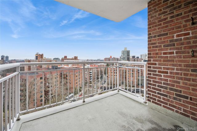 3935 Blackstone Avenue 10D, Bronx, NY 10471