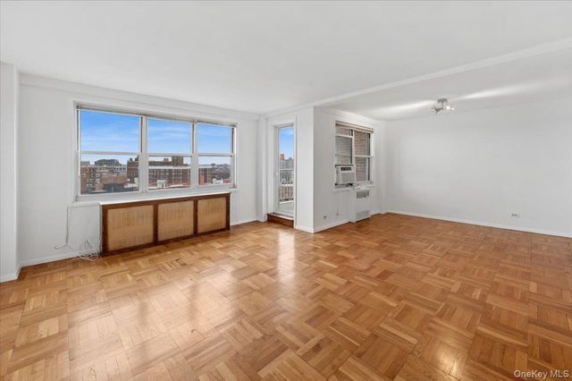 3935 Blackstone Avenue 10D, Bronx, NY 10471