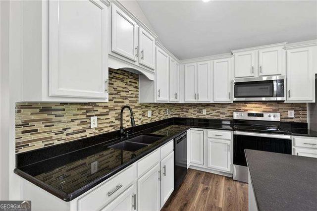 193 Lakeside Drive, Waleska, GA 30183