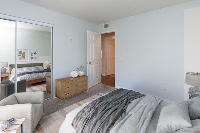 622 Creekside Ave, Oceanside, CA 92057