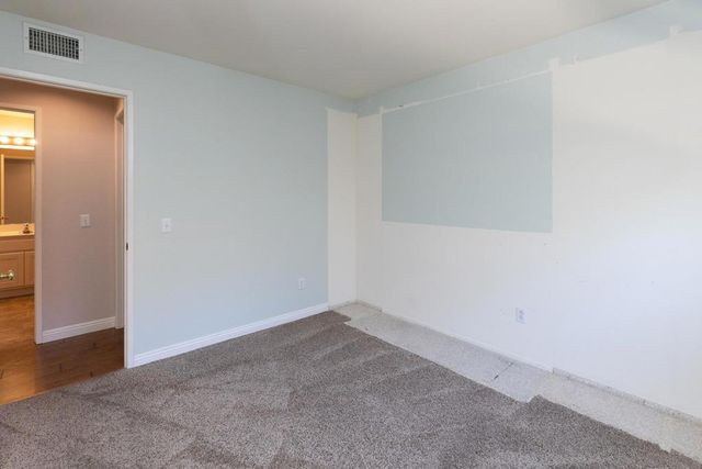 622 Creekside Ave, Oceanside, CA 92057