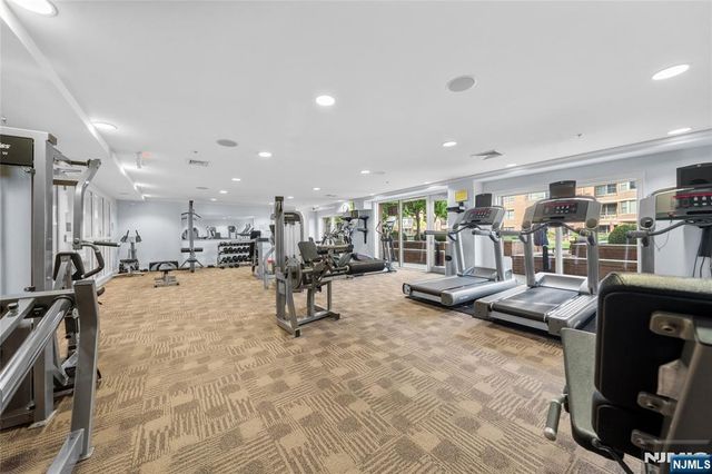 20 Ave At Port Imperial 410, West New York, NJ 07093