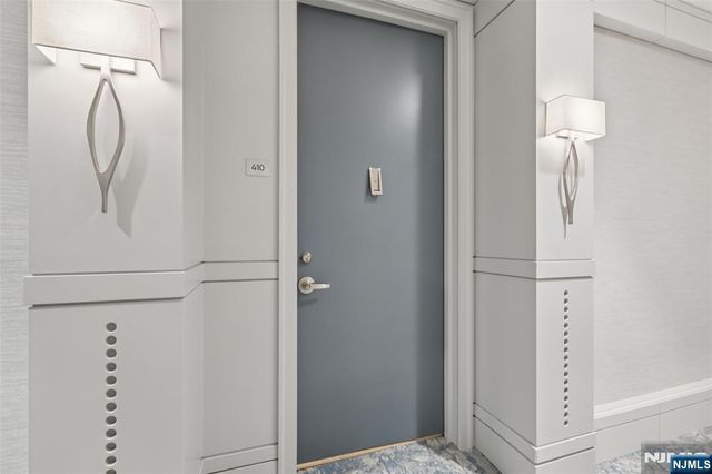 20 Ave At Port Imperial 410, West New York, NJ 07093