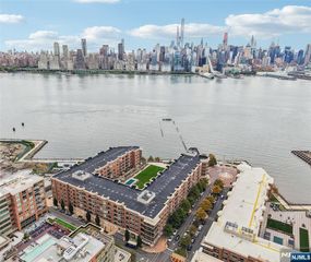 20 Ave At Port Imperial 410, West New York, NJ 07093