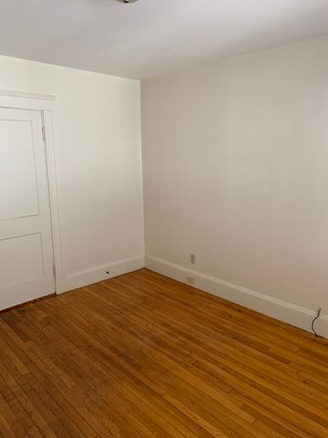 20 Prospect Avenue 8, Quincy, MA 02169