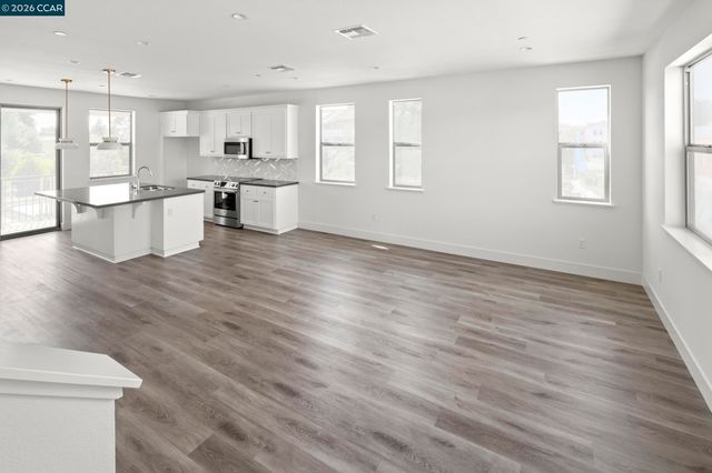 2818 Chattleton Lane, San Pablo, CA 94806