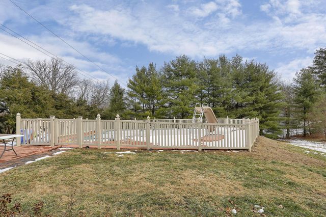 53 Fruithill Drive, Chillicothe, OH 45601