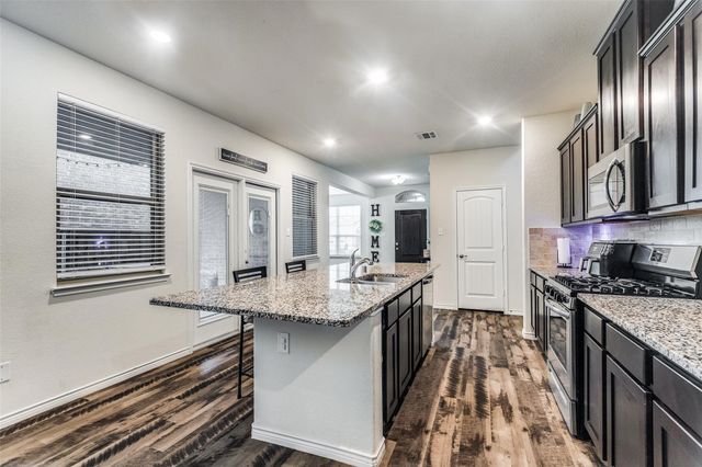 2416 Evening Stone Drive, Little Elm, TX 76227