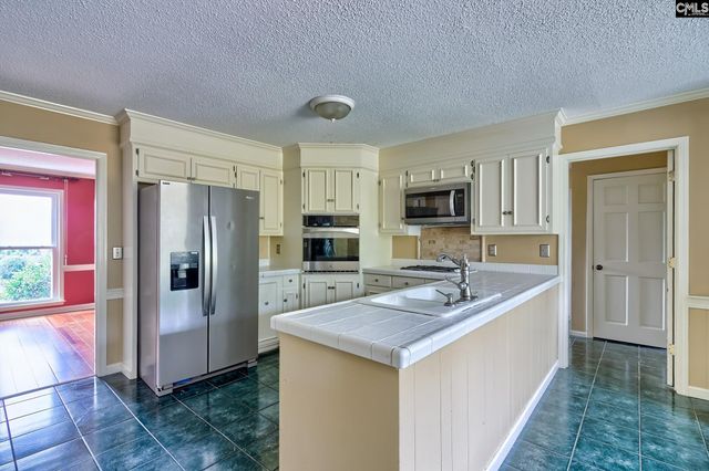 2421 Owl Circle, West Columbia, SC 29169