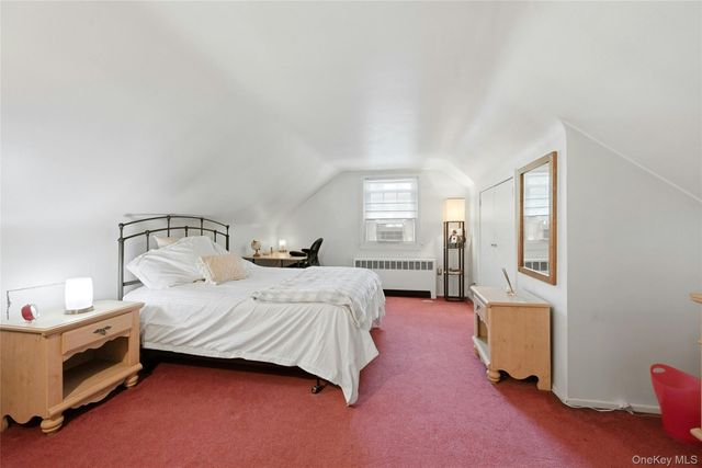 15 Gaines Place, Huntington, NY 11743