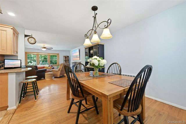 15 Gaines Place, Huntington, NY 11743