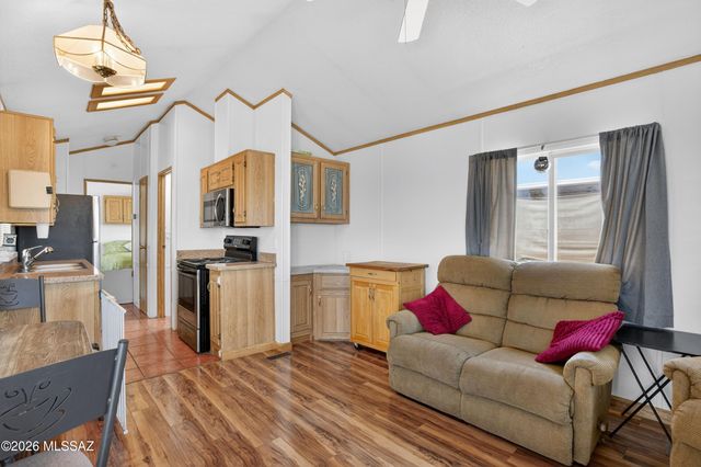 1030 S Barrel Cactus Rdg Unit 53, Benson, AZ 85602