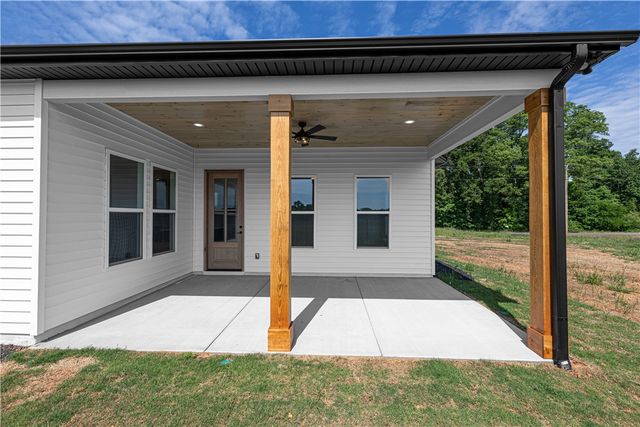 123 Dobbins Road, Townville, SC 29689