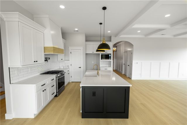 123 Dobbins Road, Townville, SC 29689