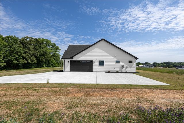 123 Dobbins Road, Townville, SC 29689