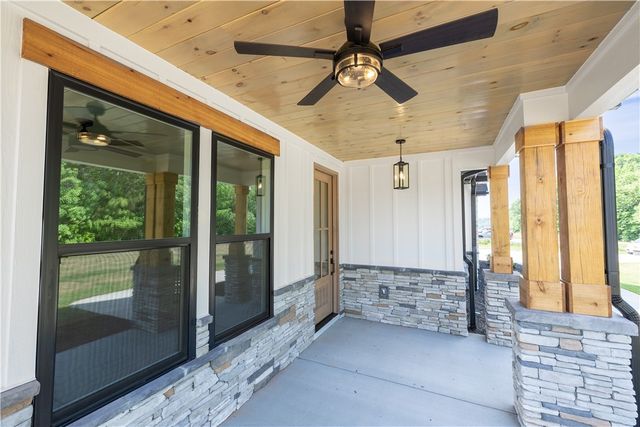 123 Dobbins Road, Townville, SC 29689