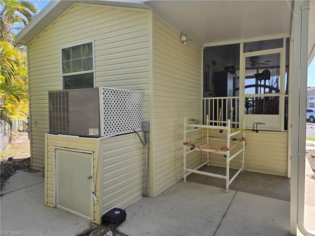 19681 Summerlin RD 513, Fort Myers, FL 33908