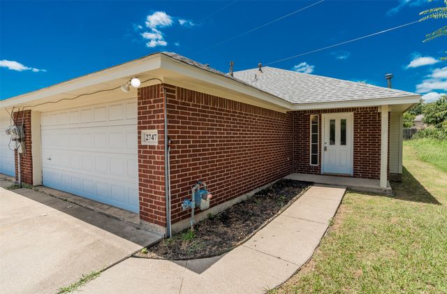 2747 Malibu Court, Glenn Heights, TX 75154