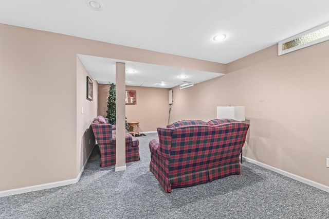 2355 Guinevere DRIVE, Brookfield, WI 53045