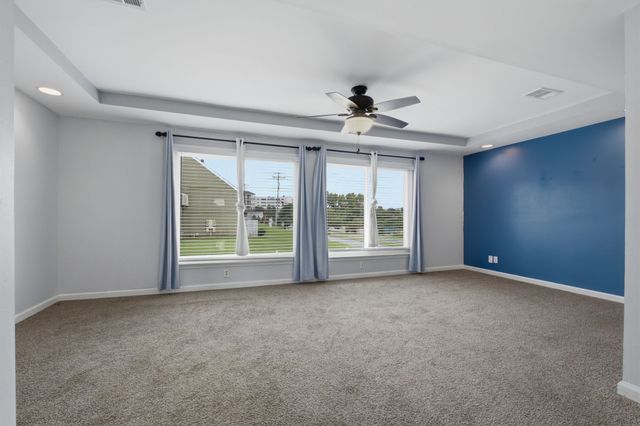 200 Raintree Dr, Hermitage, TN 37076