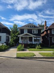 917 Burlingame Street, Detroit, MI 48202