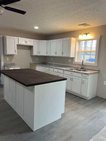 12050 Beech Trail, Paint Twp, OH 45133