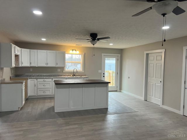 12050 Beech Trail, Paint Twp, OH 45133