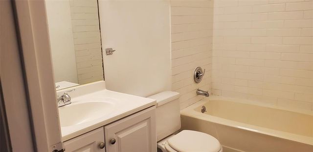 4509 Brown Bark PL B, Austin, TX 78727